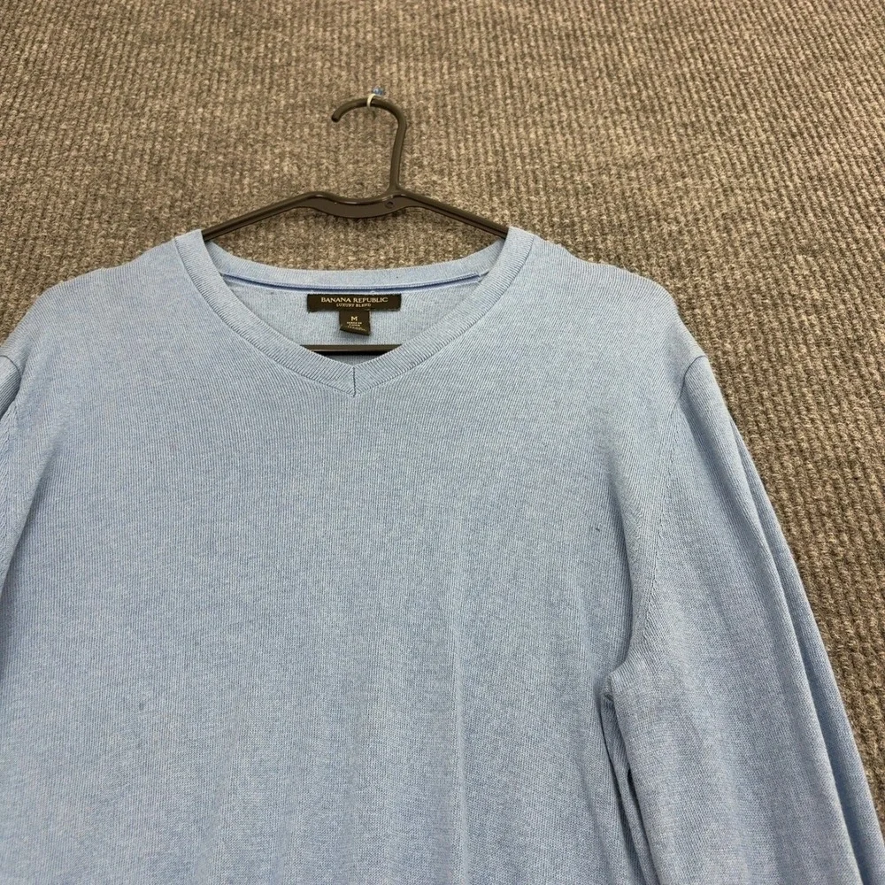 Banana Republic Sweater Mens M Blue Silk Cotton Cashmere V Neck Luxury Preppy